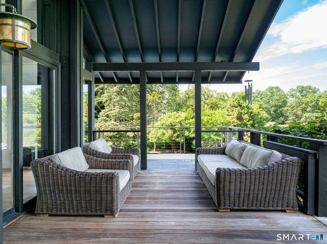 2 Point Road, Norwalk, CT 06854