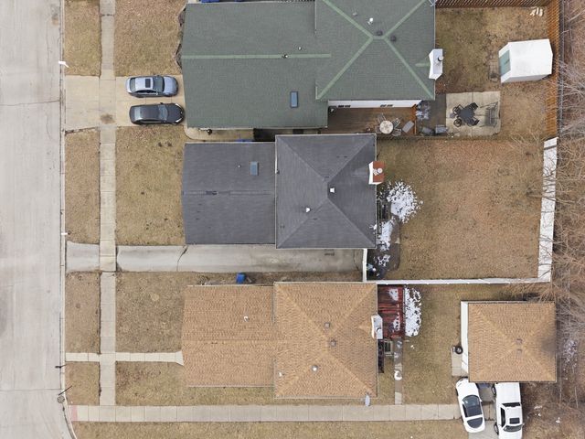 2736 E Goodrich Avenue E, Burnham, IL 60633