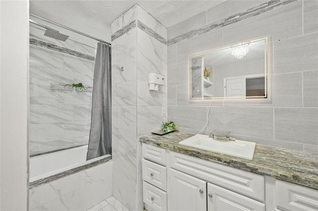 5242 Mccarter Station, Stone Mountain, GA 30088