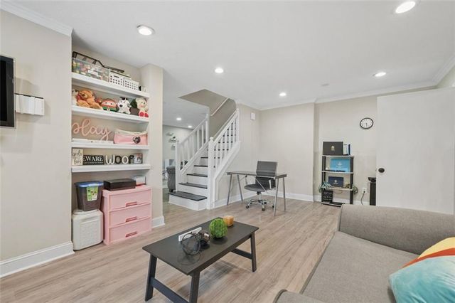 5242 Mccarter Station, Stone Mountain, GA 30088