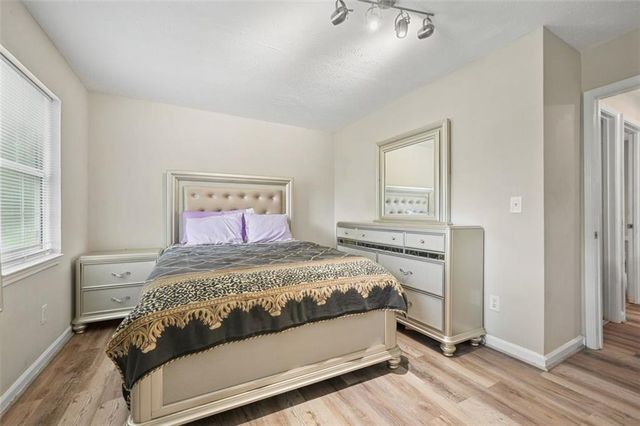 5242 Mccarter Station, Stone Mountain, GA 30088