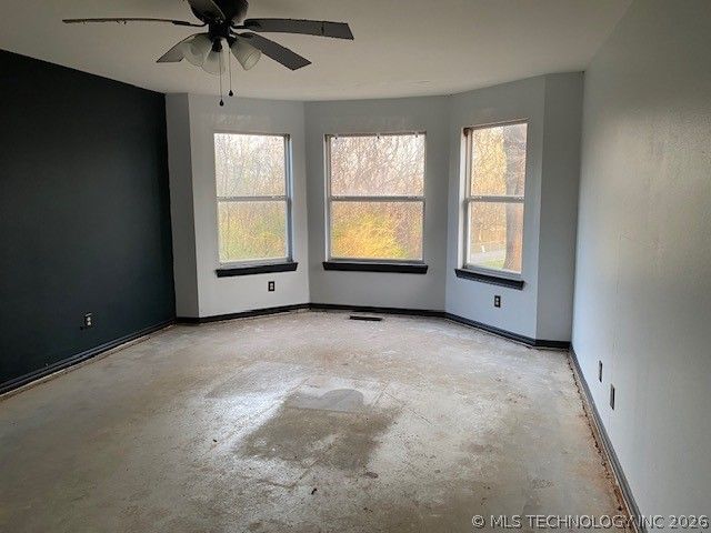 3510 S Country Club Road, Muskogee, OK 74403