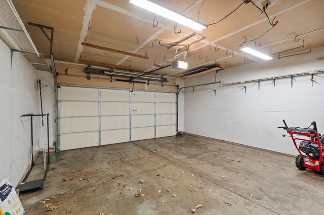 13252 Central Avenue NE, Blaine, MN 55434