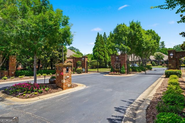 2496 Ballantrae Circle, Cumming, GA 30041