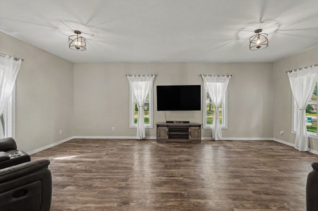 504 S Lansing Street, Pleasant, MI 48858