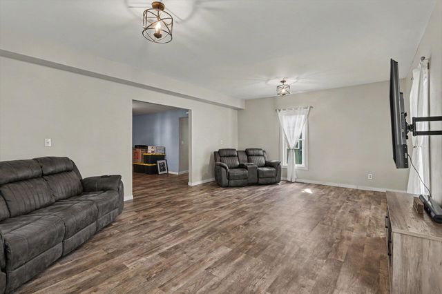 504 S Lansing Street, Pleasant, MI 48858