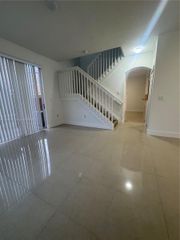 6141 NW 115th Pl 355, Doral, FL 33178