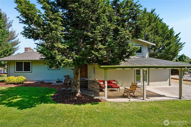 3922 180th Street E, Tacoma, WA 98446