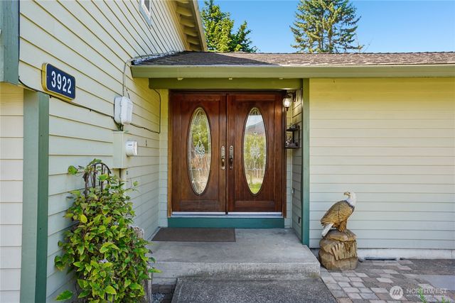 3922 180th Street E, Tacoma, WA 98446