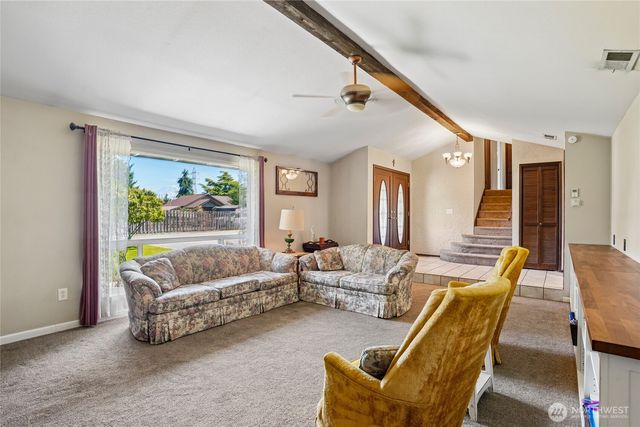 3922 180th Street E, Tacoma, WA 98446