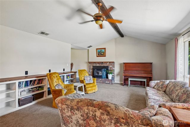 3922 180th Street E, Tacoma, WA 98446