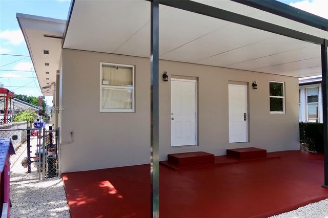 2637 NW 23rd Ct, Miami, FL 33142