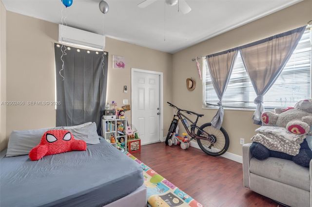 2637 NW 23rd Ct, Miami, FL 33142