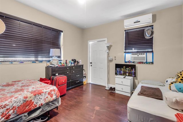 2637 NW 23rd Ct, Miami, FL 33142