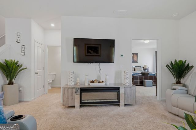 637 Simmons Drive, Temple, GA 30179