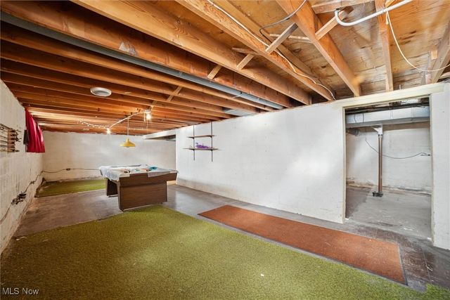 6145 Winchester Drive, Seven Hills, OH 44131