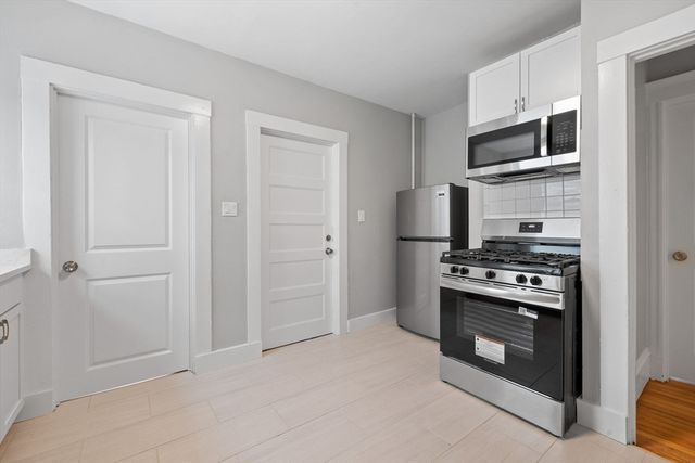 30 Sanford St, Boston, MA 02126