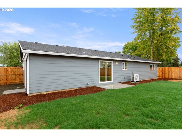 1130 CHURCH St, Dayton, OR 97114