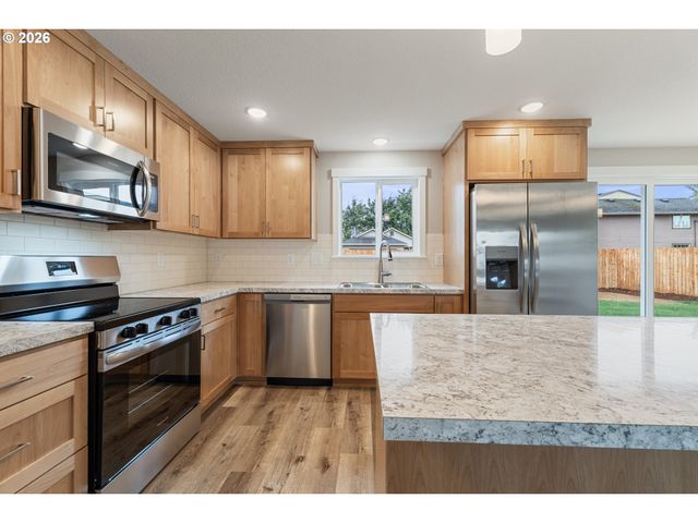 1130 CHURCH St, Dayton, OR 97114