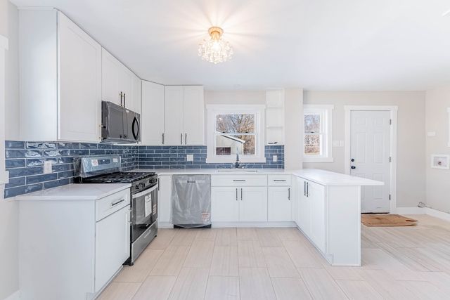 118 Well Street, Park Forest, IL 60466