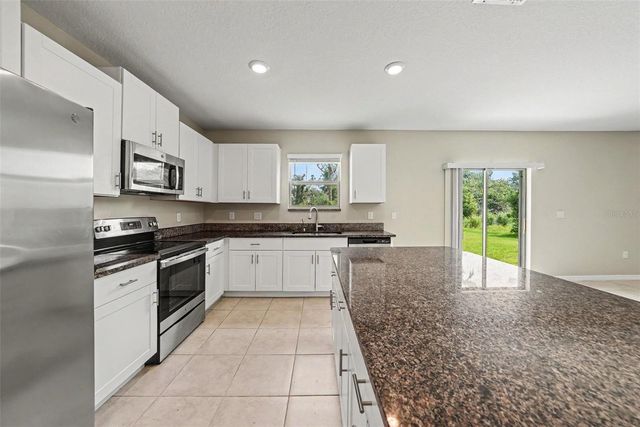12961 WILDFLOWER MEADOW DR, Riverview, FL 33579