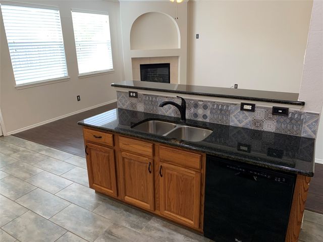 10609 Augusta Lane, Rowlett, TX 75089