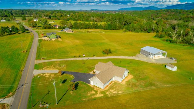 326 Benton Station Road, Benton, TN 37307