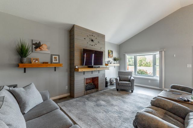 326 Benton Station Road, Benton, TN 37307