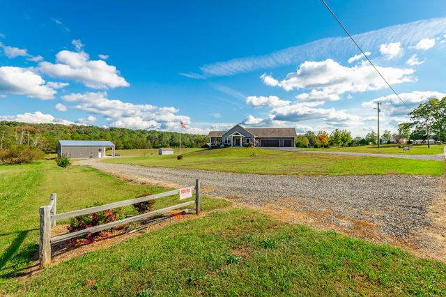 326 Benton Station Road, Benton, TN 37307