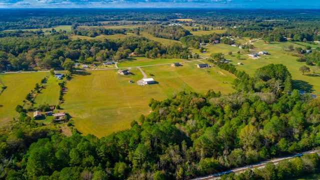 326 Benton Station Road, Benton, TN 37307