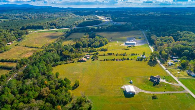 326 Benton Station Road, Benton, TN 37307