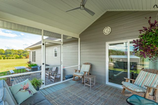 326 Benton Station Road, Benton, TN 37307