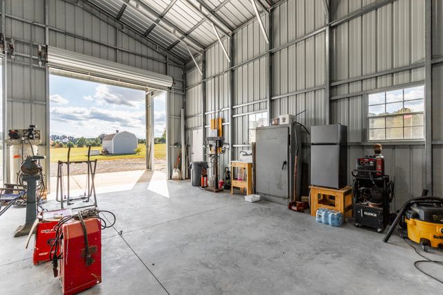 326 Benton Station Road, Benton, TN 37307