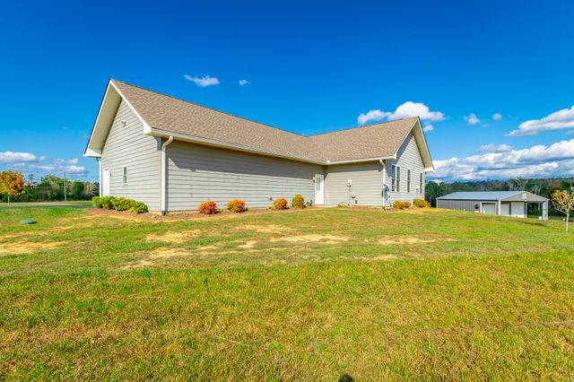 326 Benton Station Road, Benton, TN 37307