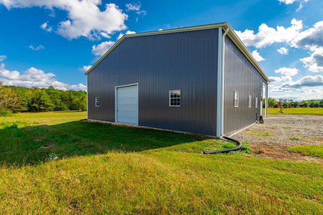 326 Benton Station Road, Benton, TN 37307