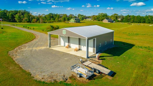 326 Benton Station Road, Benton, TN 37307