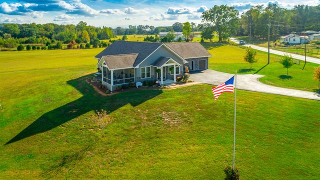 326 Benton Station Road, Benton, TN 37307