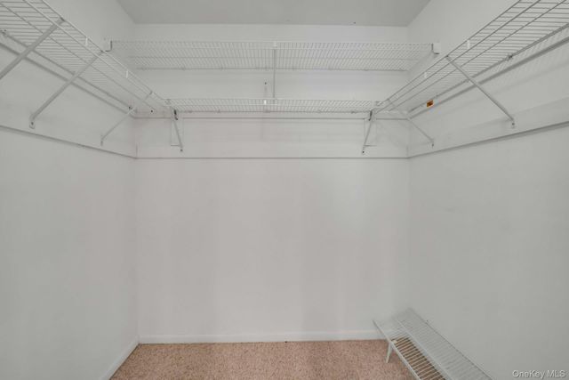 1 Spring Pond Drive 1, Ossining, NY 10562