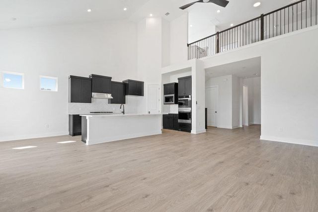 1313 Robin TRL, Round Rock, TX 78681