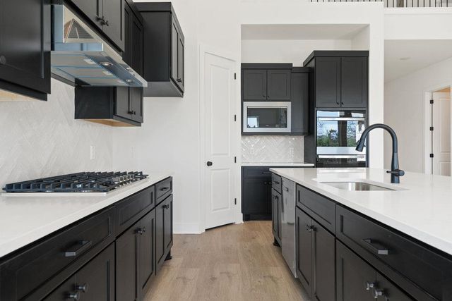 1313 Robin TRL, Round Rock, TX 78681