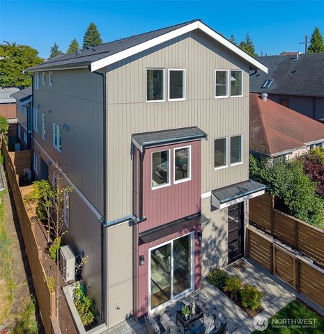 2414 Queen Anne Avenue N, Seattle, WA 98119