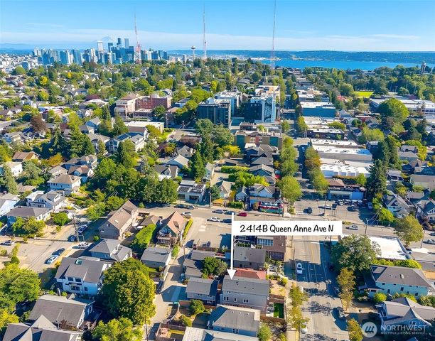 2414 Queen Anne Avenue N, Seattle, WA 98119