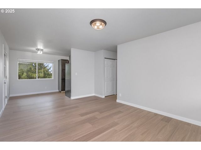 12373 Se 122ND Ave, Happy Valley, OR 97086