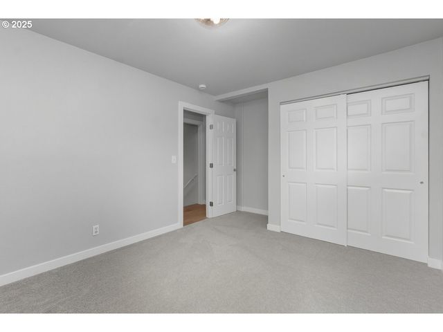 12373 Se 122ND Ave, Happy Valley, OR 97086