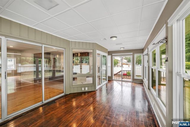 45 Jay Drive, Paramus, NJ 07652