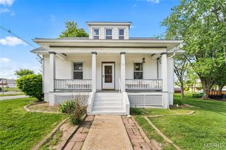 203 E Mill Street, Waterloo, IL 62298