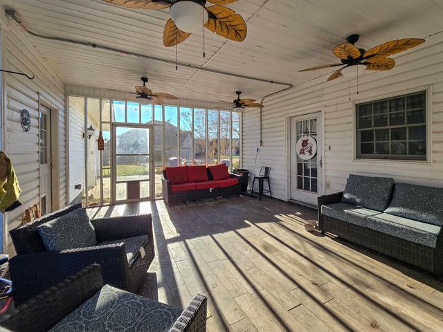 511 6th Street, Marked Tree, AR 72365