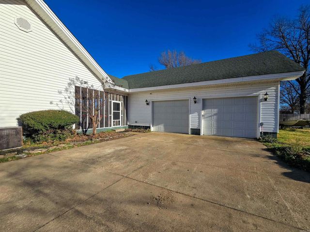 511 6th Street, Marked Tree, AR 72365