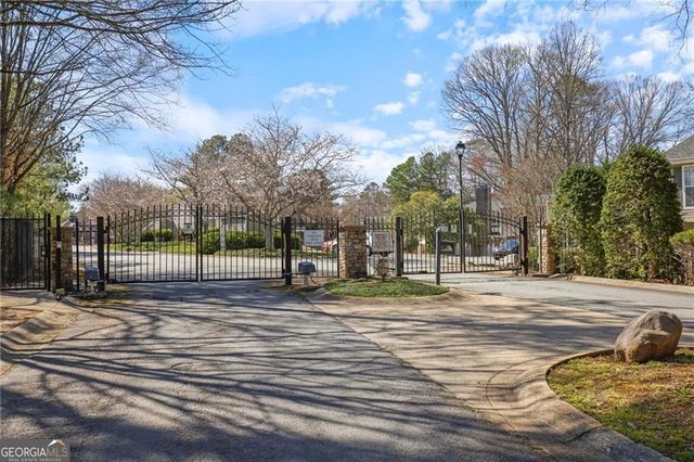 579 Picketts Bend Court, Marietta, GA 30008