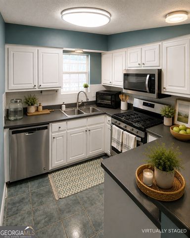 579 Picketts Bend Court, Marietta, GA 30008